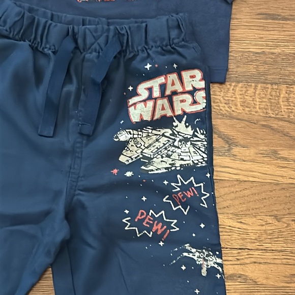 Star Wars Junk Food / Gap Collaboration Pajama Set.  Boys Size 3 - Picture 4 of 8